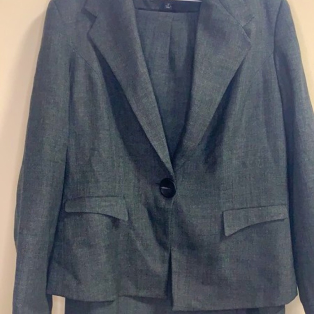 Gray Pencil Skirt and Blazer Suit Set